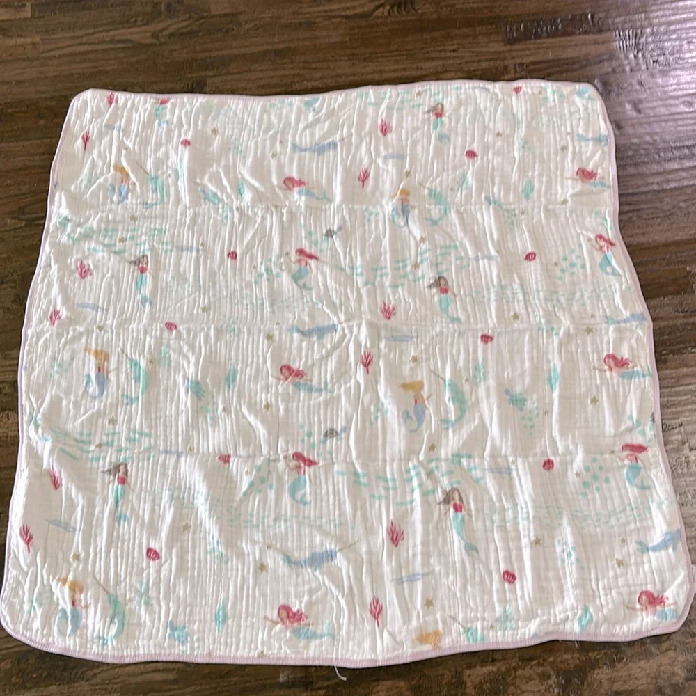 Loulou Lollipop Mermaid Muslin Quilt Blanket